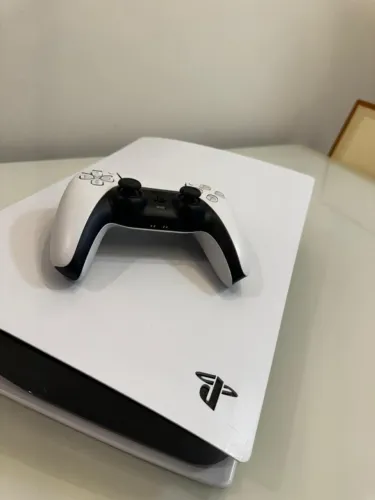 Playstation 5 Com leitor e 1 controle