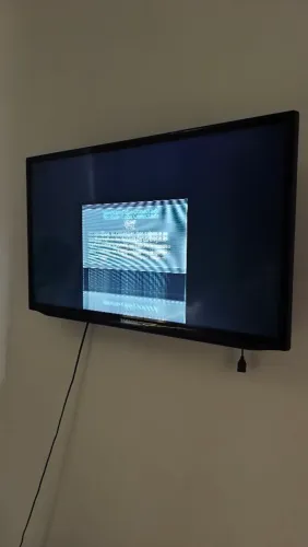TV 32" PARA APROVEITAR PEÇAS