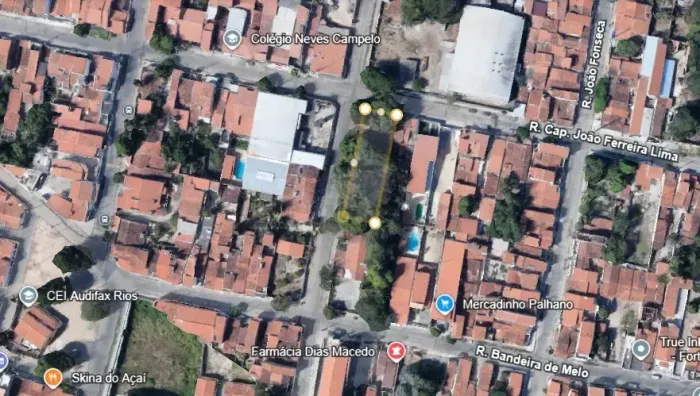 Terreno 1083 metros quadrados em Dias Macedo - Fortaleza - CE
