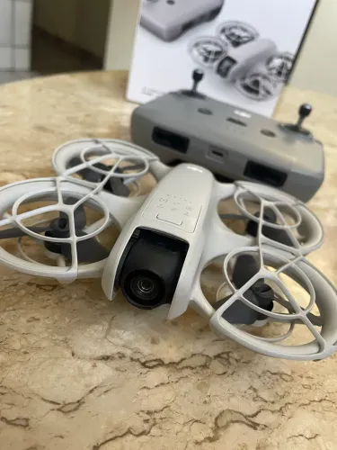 Vendo drone DJI NEO com controle