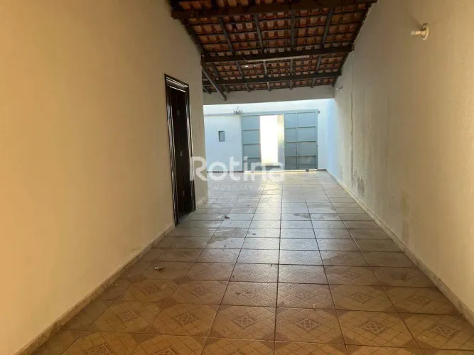 Casa residencial para alugar no Bairro Nossa Senhora das Graças, em Uberlândia