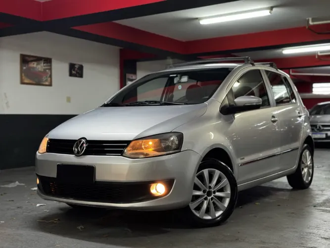 Volkswagen Fox Prime/higli. 1.6 Total Flex 8V 5P 2011