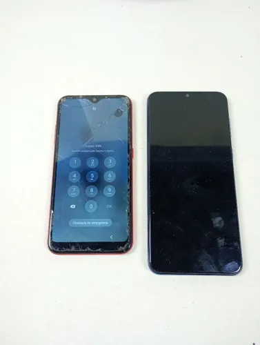 Kit 2 Celulares Samsung - Galaxy A01 (Funcionando) + Galaxy A03 Core (Para Reparo/Peças)