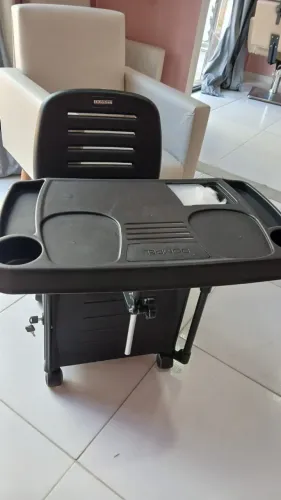 Cadeira/ Mesa portátil de manicure e pedicure