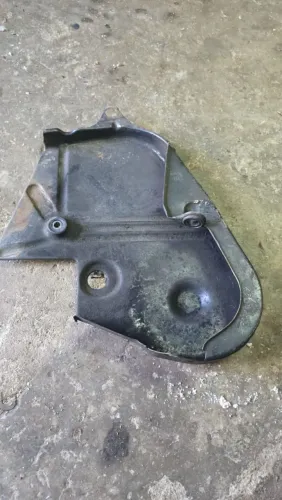 Capa da correia do motor ap 1.6 diesel. Raridade 