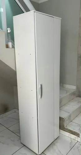 ARMÁRIO MULTI USO