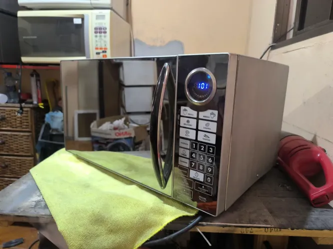 Microondas Philco 30 litros espelhado 127v 1400w