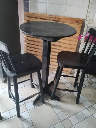 Conjunto de messa alta pra bar e lanchonete com 3 pecas