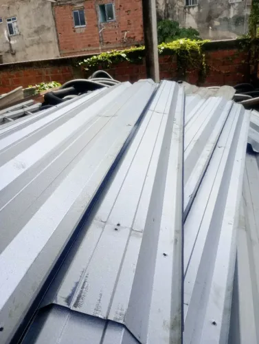 Telhas usadas para terreno : 2.20 comprimento