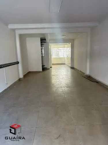 Salão com apartamento na sobreloja pertinho do Largo do Rudge R$4.250,00