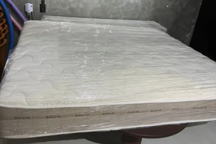 Colchão King Size 1,93 x 2,03 Novo!!