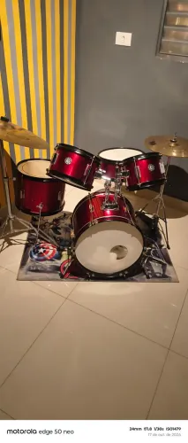 Bateria infantil