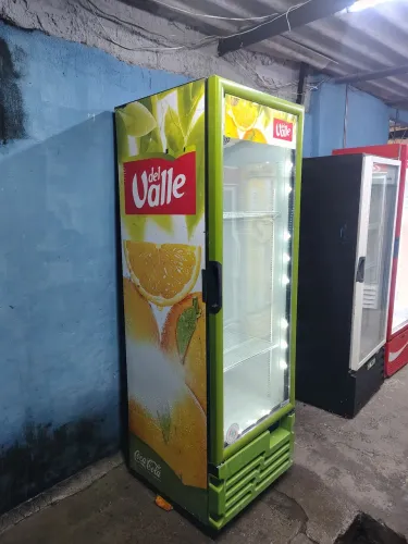 Geladeira expositora Del Valle 480 litros entrega 
