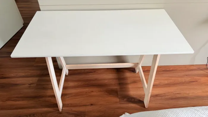Mesa/escrivaninha