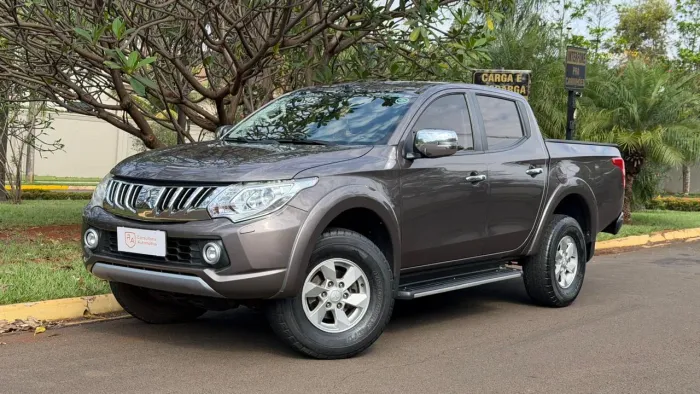 Mitsubishi TRITON HPE-S 2.4 CD 4X4 TB Diesel Aut. 2017