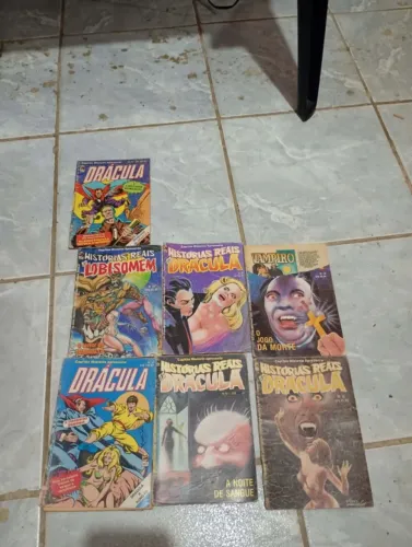 Gibi Historias reais de Dracula e Lobisomem da editora Bloch