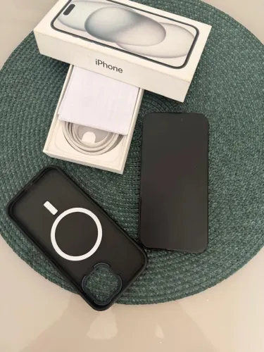 iPhone 15 128gb na garantia