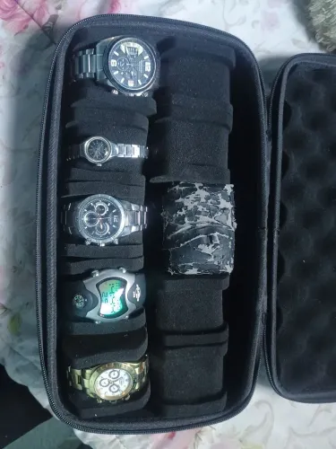 5 relógios com mala porta rel. Oriente Mormaii e Rolex