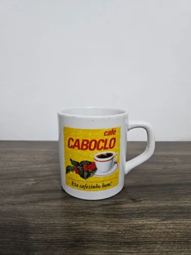 Caneca em porcelana pozzani