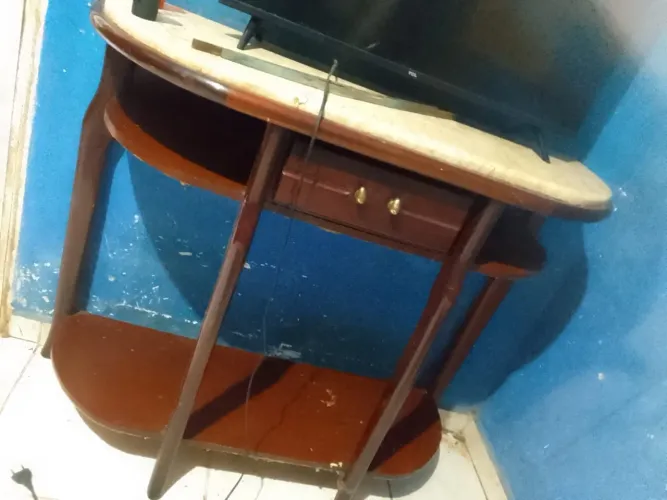 Mesa de canto 