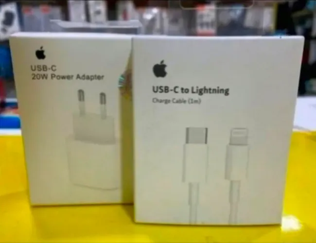 Carregador de iPhone 20w turbo