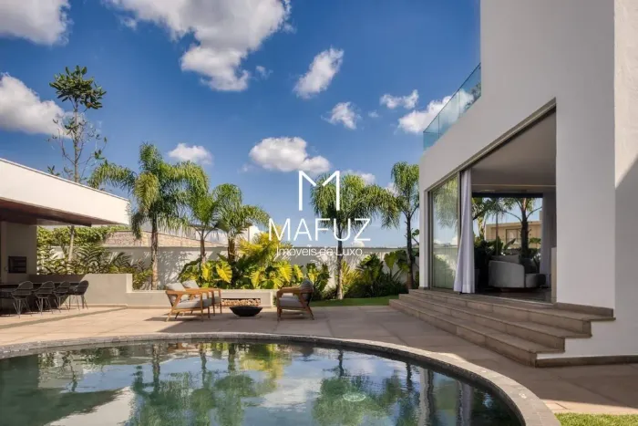 Casa Exclusiva à venda com Lazer Integrado em Alphaville Lagoa dos Ingleses - Nova Lima