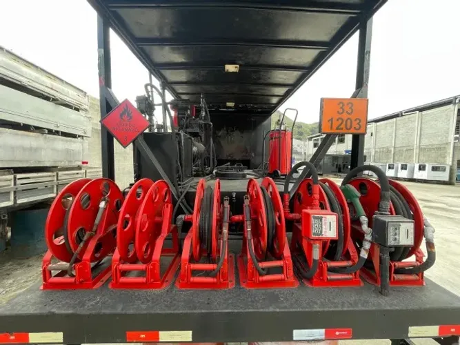 MELOSA / COMBOIO 2.000 LITROS - COMPLETO E PRONTO PARA OPERAÇÃO!