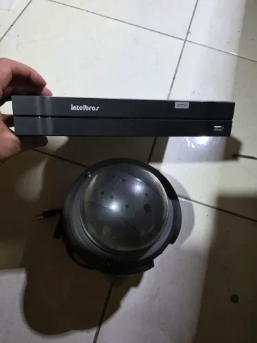 DVR Intelbras HDCVI 4 canais com HD 500GB Seagate + Dome LG analógico. .