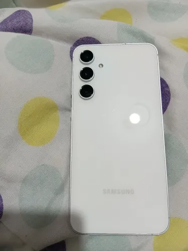 Celular S23fe