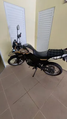 Lander 250 2024 zerada sem detalhes