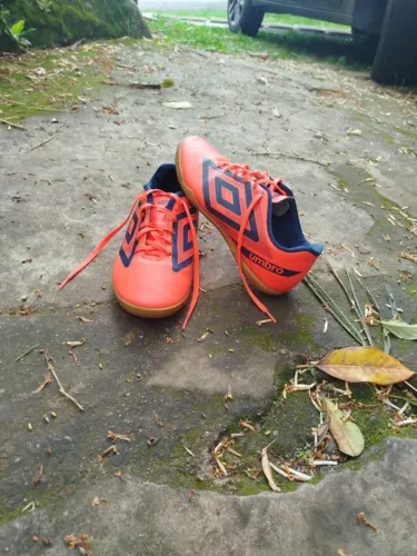Chuteira umbro futsal
