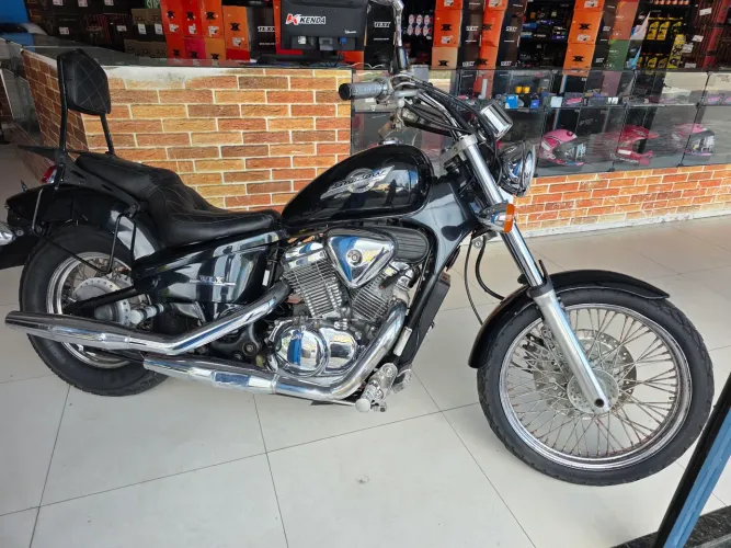 HONDA VT600cc SHADOW, 2001/2002.