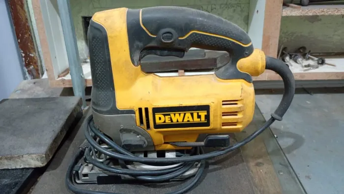 Serra Tico Tico Dewalt
