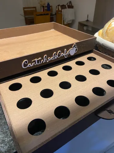 Suporte para cápsulas Nespresso - Cantinho do Café (MDF)