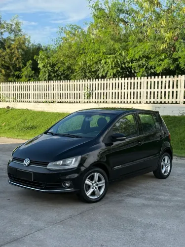 Volkswagen Fox Comfortline 1.0 Flex 12V 5P 2017