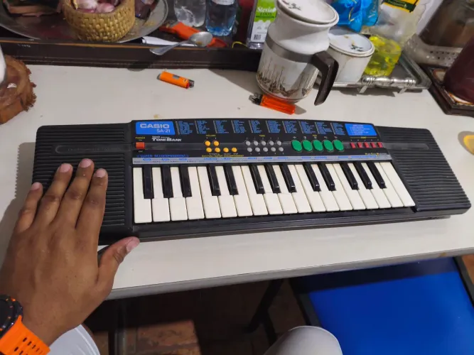 Mini Piano Teclado Casio SA-21 - Made in Korea - Funcionando , Leia o Anúncio 