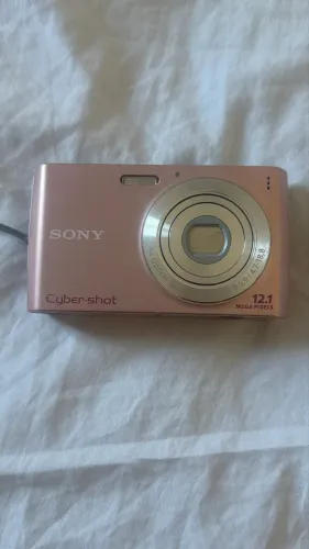 Câmera Sony Cyber-shot rosa 