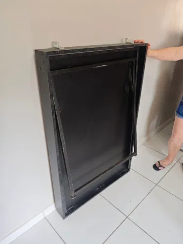 Kit - mesa retrátil + nichos de parede