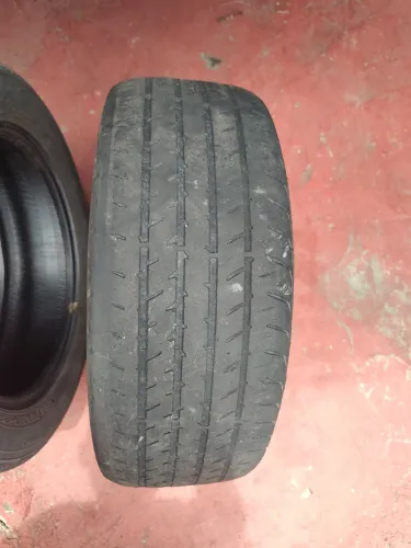 DOIS PNEUS 195/55/15 GOODYEAR POR 50 REAIS