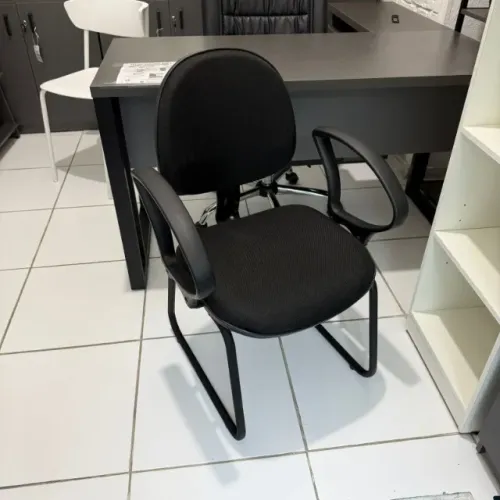 cadeira executiva fixa trapezio com e sem braço