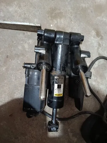 Power trim motor popa Mercury 