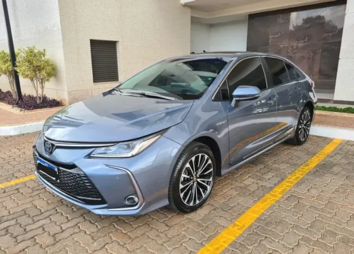 Toyota Corolla Altis Prem. Hybrid 1.8 Flex AUT 2024