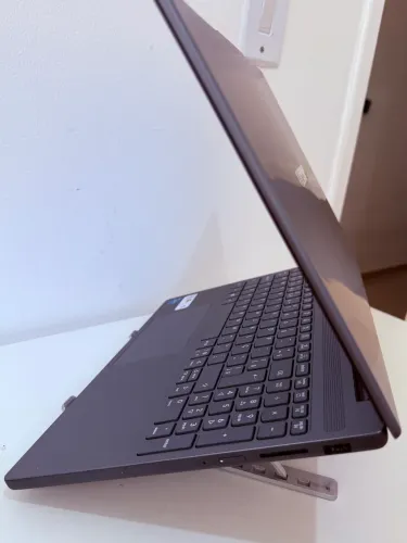 Lenovo core i5 da 13ª geração
