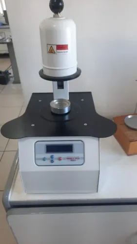 Prensa a vácuo edg para pastilhas emax