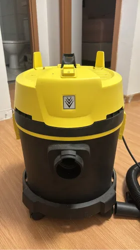 KARCHER Aspirador de pó e liquido ORIGINAL