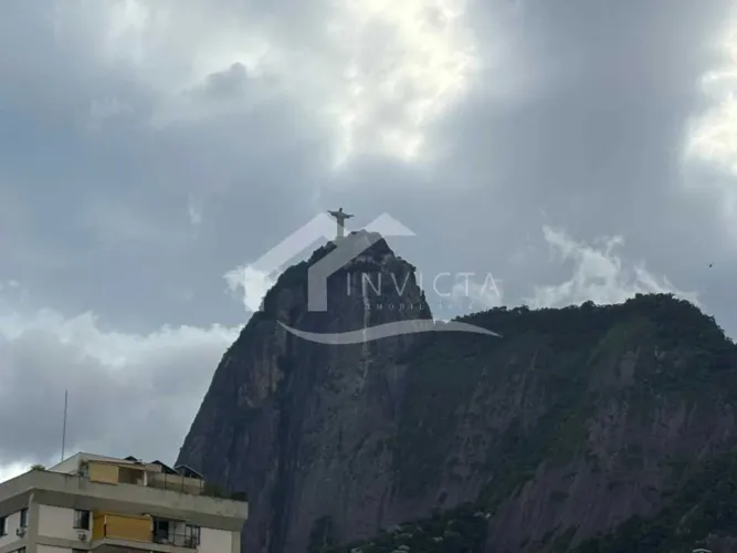 EXCELENTE OPORTUNIDADE DE QUARTO E SALA COM VAGA!!