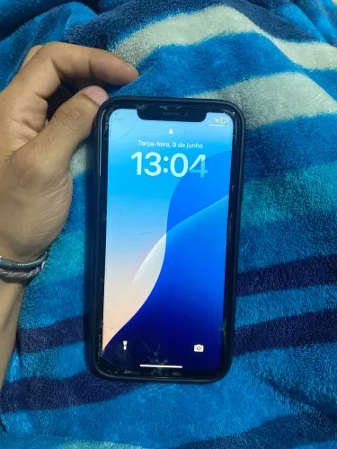 iphone xr 64gb