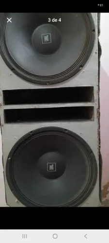 Caixa de som com Twitter JBL<br>Com Twitter JBL<br><br>Com Twitter JBL<br>Com Twitter JBL