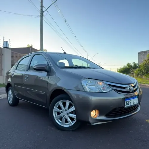 Toyota Etios XLS Sedan 1.5 Flex 16V 4P Aut. 2017