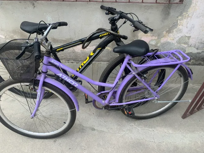 Vendo bicicleta semi nova
